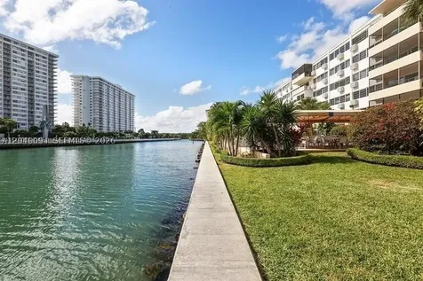 Sunny Isles Beach FL 33160