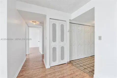 1666 West Avenue Miami Beach FL 33139