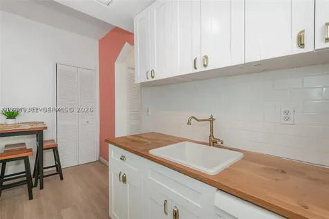 530 15th Street Miami Beach FL 33139