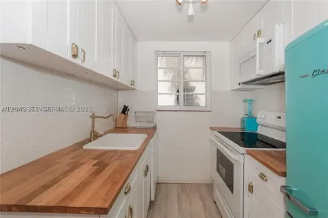 530 15th Street Miami Beach FL 33139