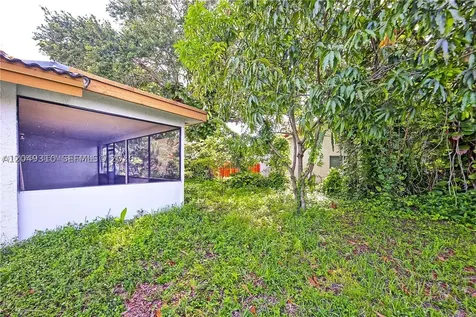 2375 NW 123rd Avenue Coral Springs FL 33065