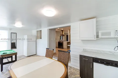 3039 Grant Street Hollywood FL 33021