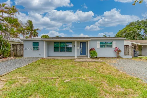 3039 Grant Street Hollywood FL 33021