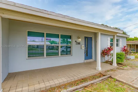 3039 Grant Street Hollywood FL 33021