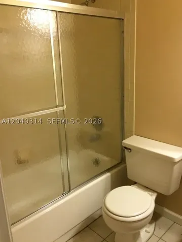 861 NE 207th Lane Miami FL 33179
