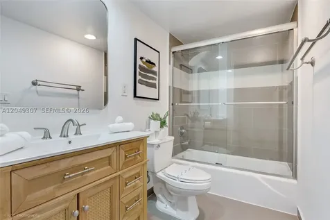 Sunny Isles Beach FL 33160