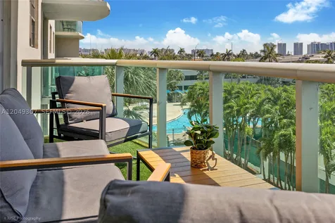 Sunny Isles Beach FL 33160