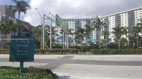 Sunny Isles Beach FL 33160