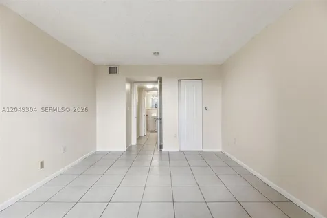 10425 SW 112th Avenue Miami FL 33176
