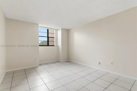 10425 SW 112th Avenue Miami FL 33176