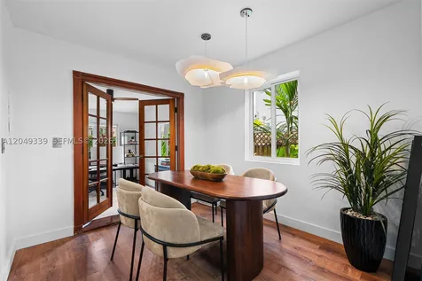 642 86th Street Miami Beach FL 33141