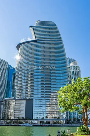 300 Biscayne Boulevard Way Miami FL 33131
