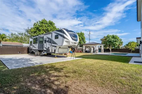 20221 SW 318th Street Homestead FL 33030