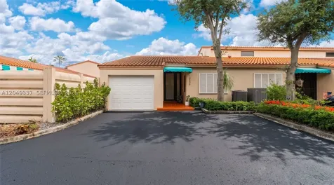 14808 Balgowan Road Miami Lakes FL 33016