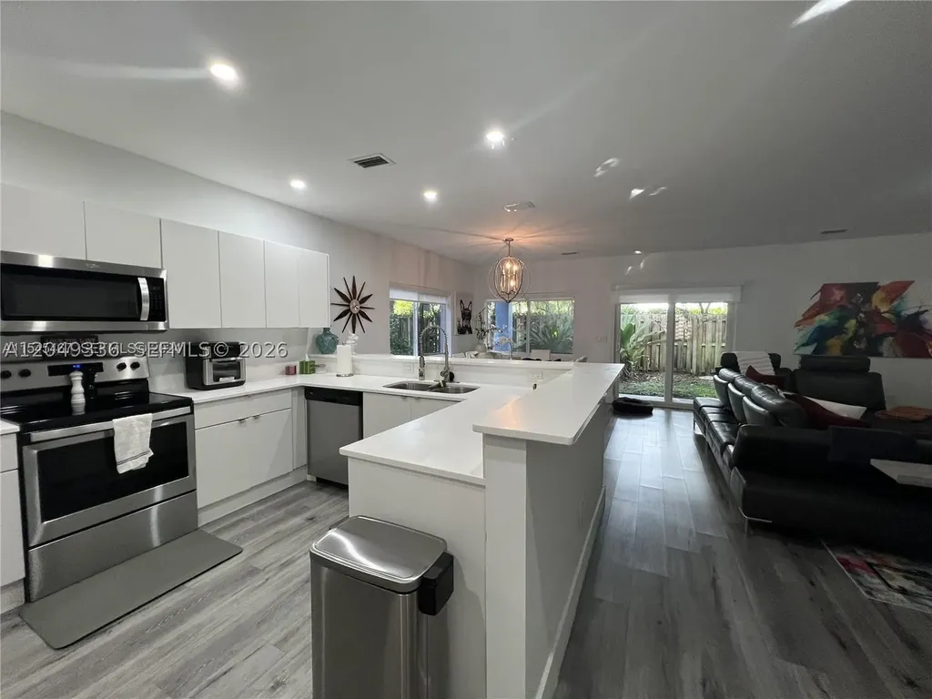 1121 NE 23rd Terrace Pompano Beach FL 33062
