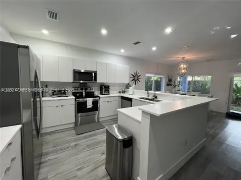 1121 NE 23rd Terrace Pompano Beach FL 33062