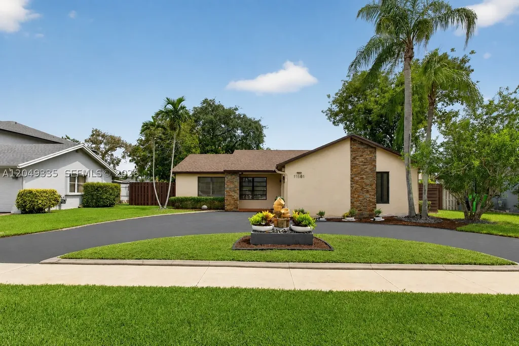 11861 NW 41st Street Sunrise FL 33323
