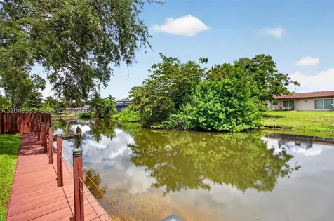 11861 NW 41st Street Sunrise FL 33323