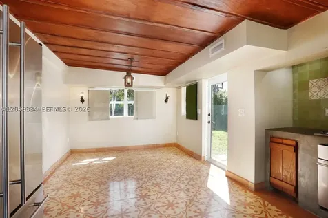 6116 SW 46th Terrace Miami FL 33155