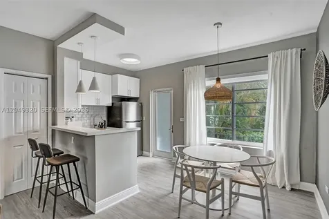 1431 Lincoln Terrace Miami Beach FL 33139