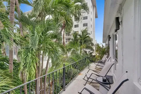 1431 Lincoln Terrace Miami Beach FL 33139