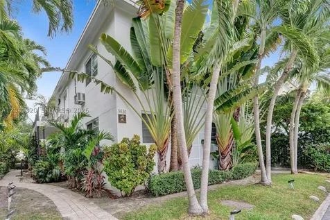 1431 Lincoln Terrace Miami Beach FL 33139