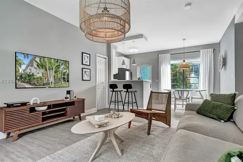 1431 Lincoln Terrace Miami Beach FL 33139