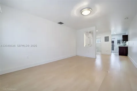 1034 Pennsylvania Avenue Miami Beach FL 33139