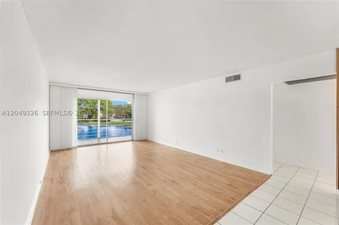 4301 Martinique Circle Coconut Creek FL 33066