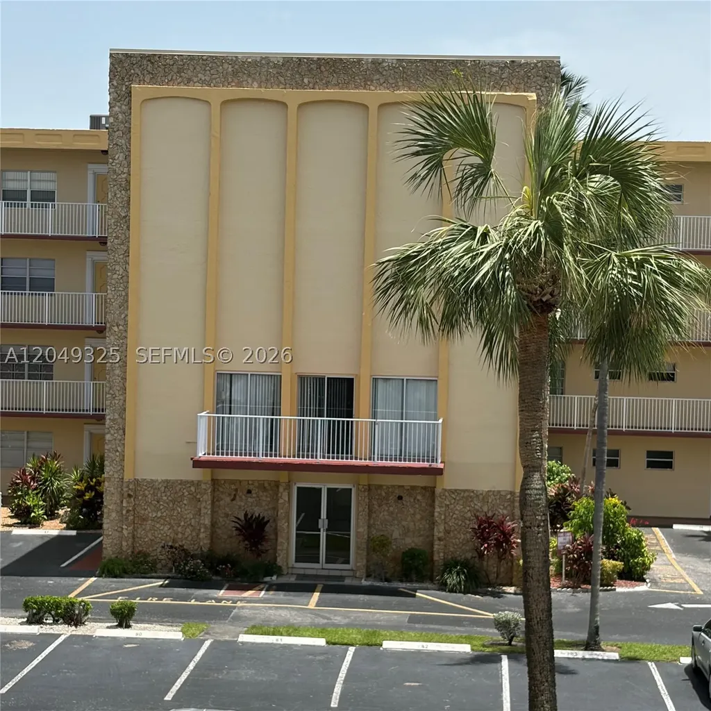 3940 NW 42nd Avenue Lauderdale Lakes FL 33319