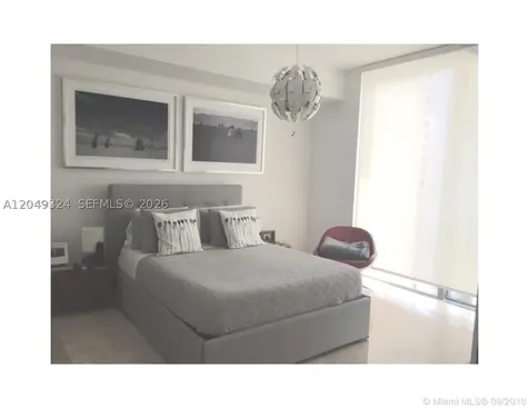 68 SE 6th Street Miami FL 33131