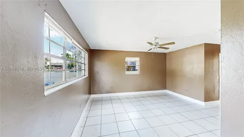 2760 NW 58th Street Miami FL 33142