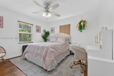5800 SW 61st Street Miami FL 33143