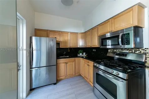 1431 Lincoln Terrace Miami Beach FL 33139
