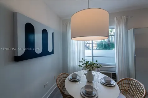 1431 Lincoln Terrace Miami Beach FL 33139