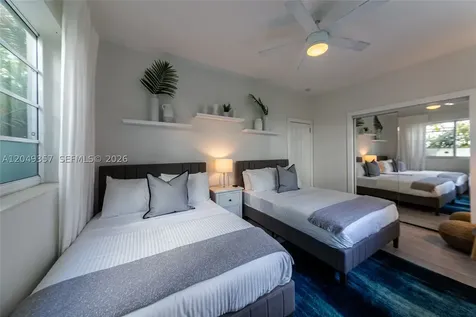 1431 Lincoln Terrace Miami Beach FL 33139