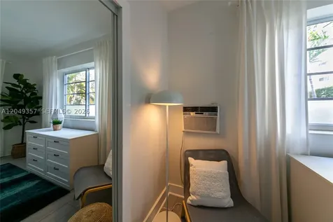 1431 Lincoln Terrace Miami Beach FL 33139