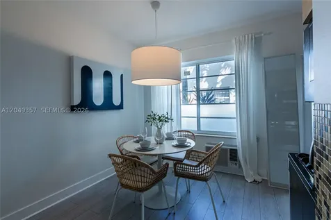 1431 Lincoln Terrace Miami Beach FL 33139