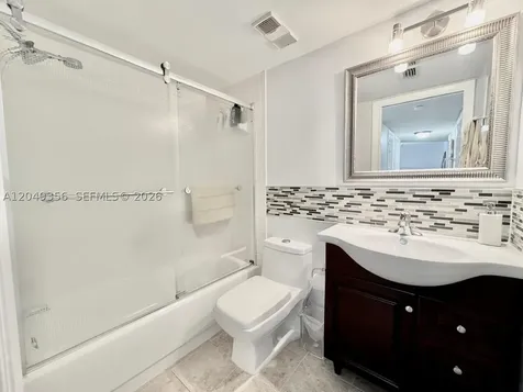4975 E Sabal Palm Boulevard Tamarac FL 33319