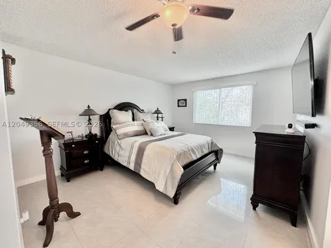 4975 E Sabal Palm Boulevard Tamarac FL 33319