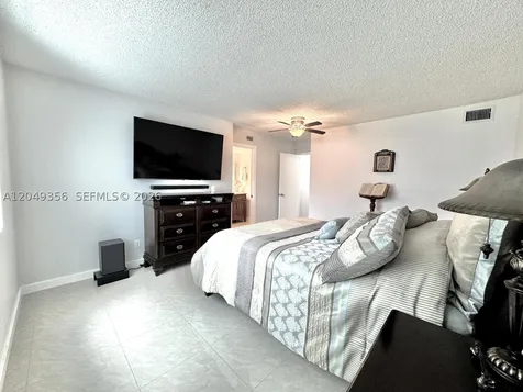 4975 E Sabal Palm Boulevard Tamarac FL 33319