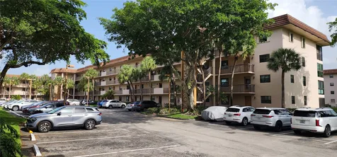 4975 E Sabal Palm Boulevard Tamarac FL 33319