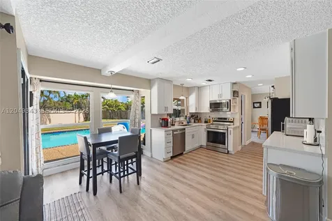 8650 SW 57th Court Cooper City FL 33328