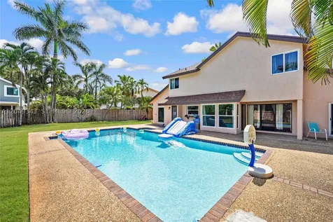 8650 SW 57th Court Cooper City FL 33328