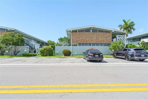 1070 98th Street Bay Harbor Islands FL 33154