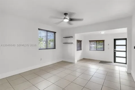 944 SW 10th Avenue Miami FL 33130