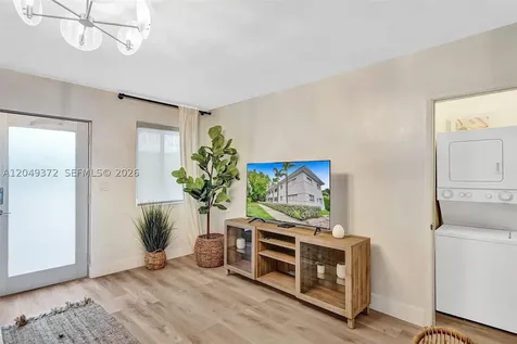 1415 16th Street Miami Beach FL 33139