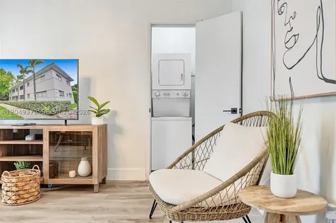 1415 16th Street Miami Beach FL 33139