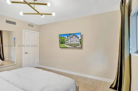 1415 16th Street Miami Beach FL 33139