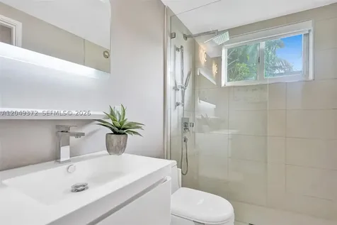 1415 16th Street Miami Beach FL 33139
